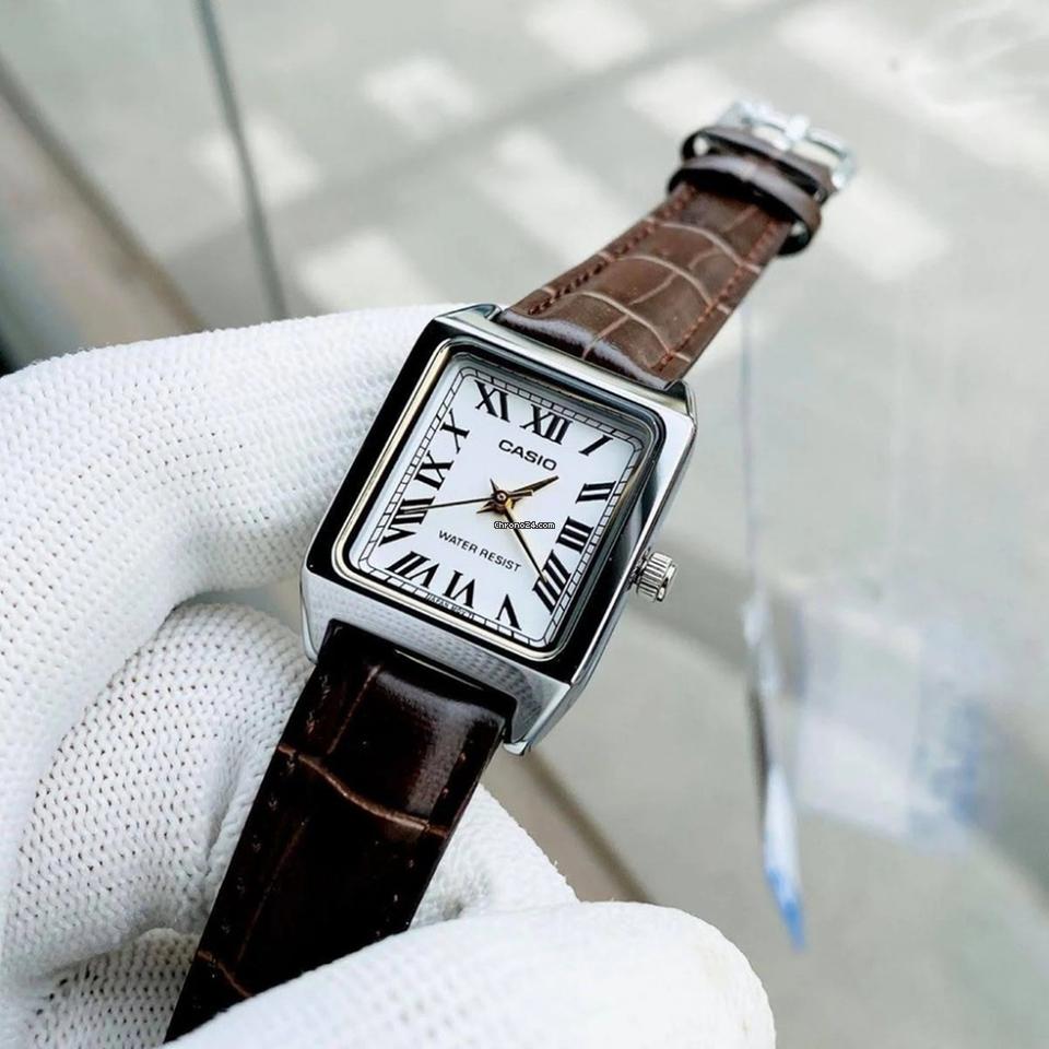 Reloj Casio Tank LTP-V007L-9B Mujer - Análogo - Reloj Reloj Casio original | Compra en Relojchile Chile | Reloj Casio Chile | Reloj Reloj Chile - Reloj hombre chile - Reloj mujer chile - Reloj santiago - Reloj original chile - reloj elegante hombre - reloj casual mujer - reloj resistente al agua - reloj acero inoxidable - reloj deportivo hombre - tienda de relojes online chile