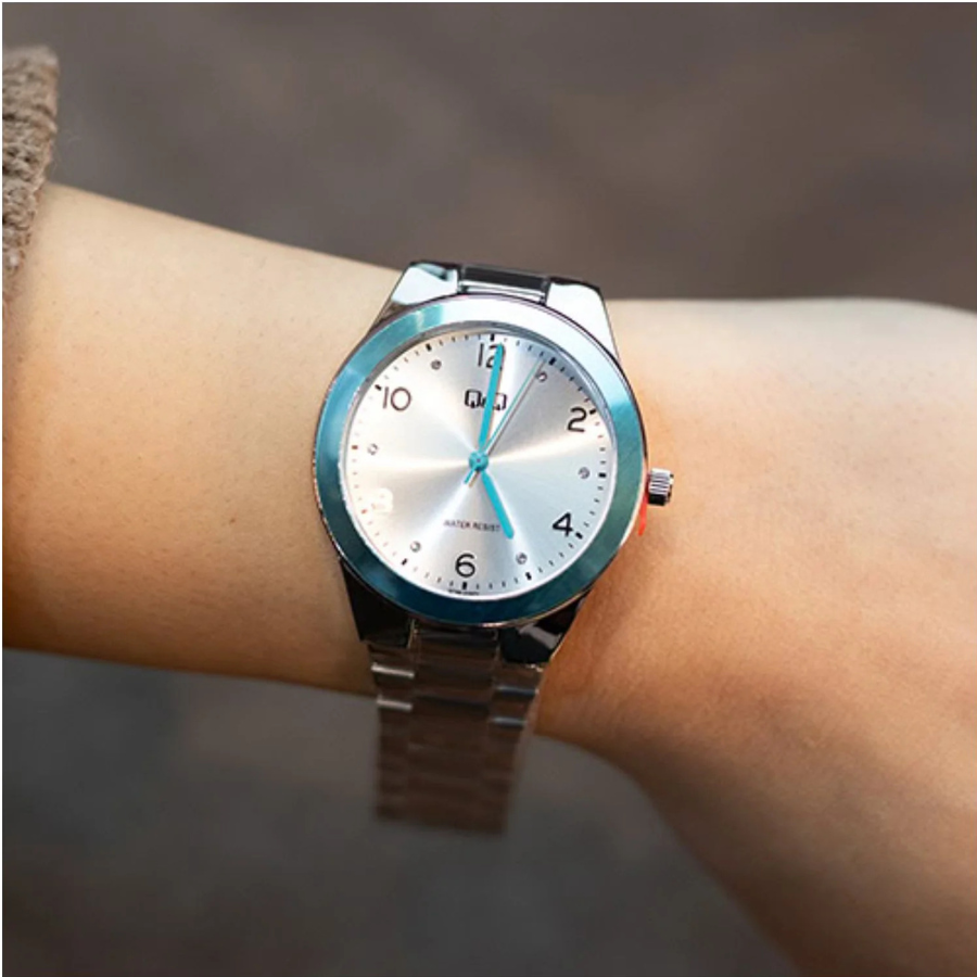 Reloj Q&Q Analogo Q78B-005PY Mujer