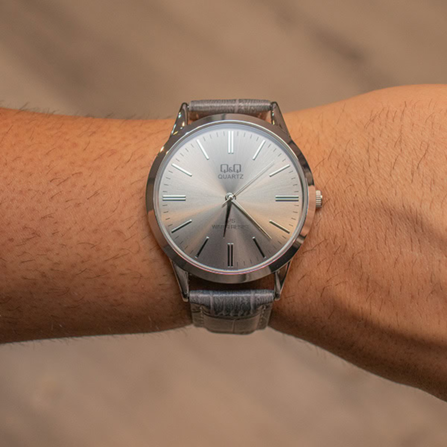 Reloj Q&Q Analogo C214J322Y Hombre - Reloj Reloj Q&Q original | Compra en Relojchile Chile | Reloj Q&Q Chile | Reloj Reloj Chile - Reloj hombre chile - Reloj mujer chile - Reloj santiago - Reloj original chile - reloj elegante hombre - reloj casual mujer - reloj resistente al agua - reloj acero inoxidable - reloj deportivo hombre - tienda de relojes online chile