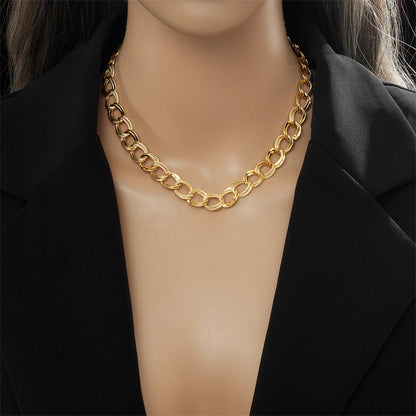 Collar cadena gruesa dorada