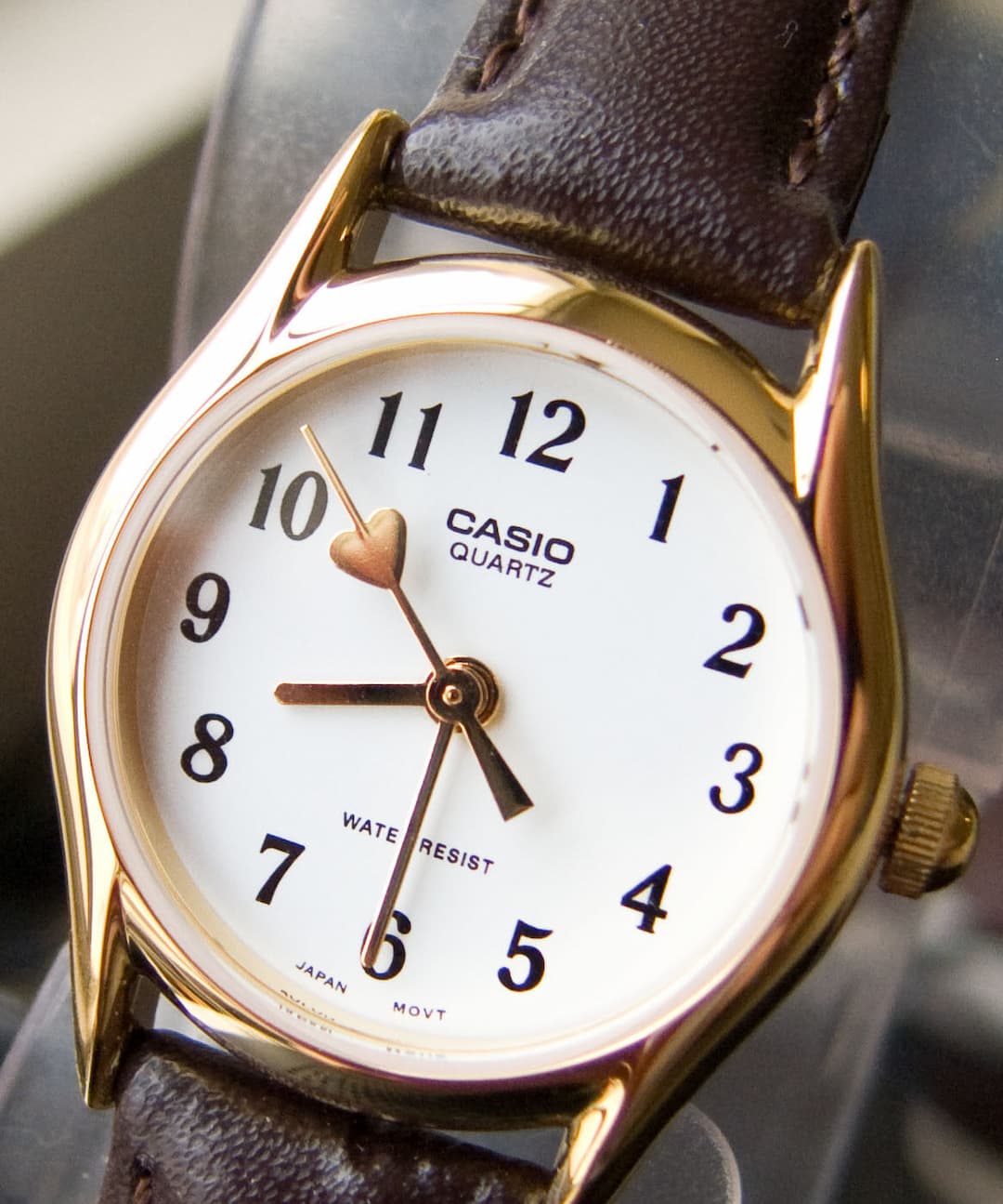 Reloj Casio LTP-1094Q-7B5 Mujer - Análogo - Reloj Reloj Casio original | Compra en Relojchile Chile | Reloj Casio Chile | Reloj Reloj Chile - Reloj hombre chile - Reloj mujer chile - Reloj santiago - Reloj original chile - reloj elegante hombre - reloj casual mujer - reloj resistente al agua - reloj acero inoxidable - reloj deportivo hombre - tienda de relojes online chile