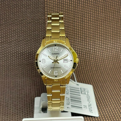 Reloj Casio LTP-V004G-7B2 Mujer - Análogo - Reloj Reloj Casio original | Compra en Relojchile Chile | Reloj Casio Chile | Reloj Reloj Chile - Reloj hombre chile - Reloj mujer chile - Reloj santiago - Reloj original chile - reloj elegante hombre - reloj casual mujer - reloj resistente al agua - reloj acero inoxidable - reloj deportivo hombre - tienda de relojes online chile