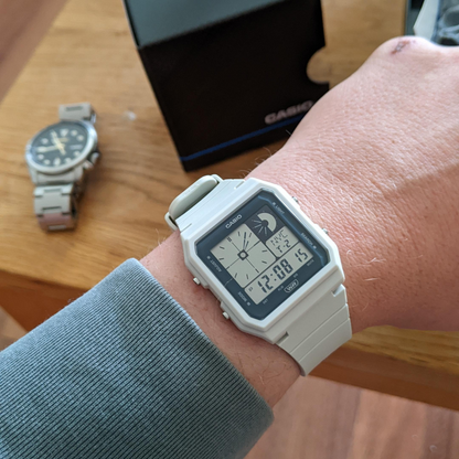 Reloj Casio LF-30W-8A Unisex - Digital - Reloj Reloj Casio original | Compra en Relojchile Chile | Reloj Casio Chile | Reloj Reloj Chile - Reloj hombre chile - Reloj mujer chile - Reloj santiago - Reloj original chile - reloj elegante hombre - reloj casual mujer - reloj resistente al agua - reloj acero inoxidable - reloj deportivo hombre - tienda de relojes online chile