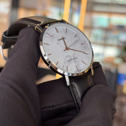 Reloj Casio MTP-VT01LM-7A Hombre - Análogo - Reloj Reloj Casio original | Compra en Relojchile Chile | Reloj Casio Chile | Reloj Reloj Chile - Reloj hombre chile - Reloj mujer chile - Reloj santiago - Reloj original chile - reloj elegante hombre - reloj casual mujer - reloj resistente al agua - reloj acero inoxidable - reloj deportivo hombre - tienda de relojes online chile