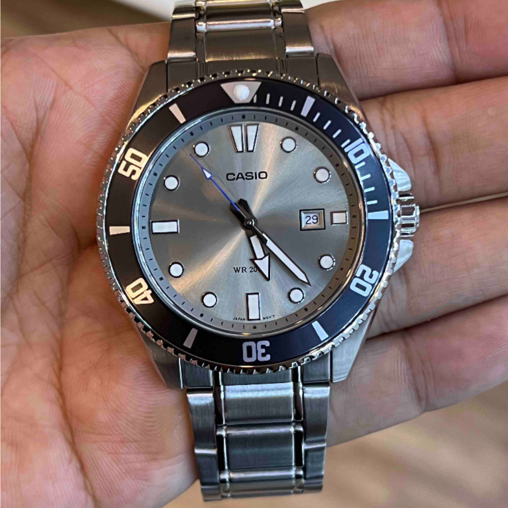 Reloj Casio Submariner MDV-107D-8AV Hombre - Análogo - Reloj Reloj Casio original | Compra en Relojchile Chile | Reloj Casio Chile | Reloj Reloj Chile - Reloj hombre chile - Reloj mujer chile - Reloj santiago - Reloj original chile - reloj elegante hombre - reloj casual mujer - reloj resistente al agua - reloj acero inoxidable - reloj deportivo hombre - tienda de relojes online chile