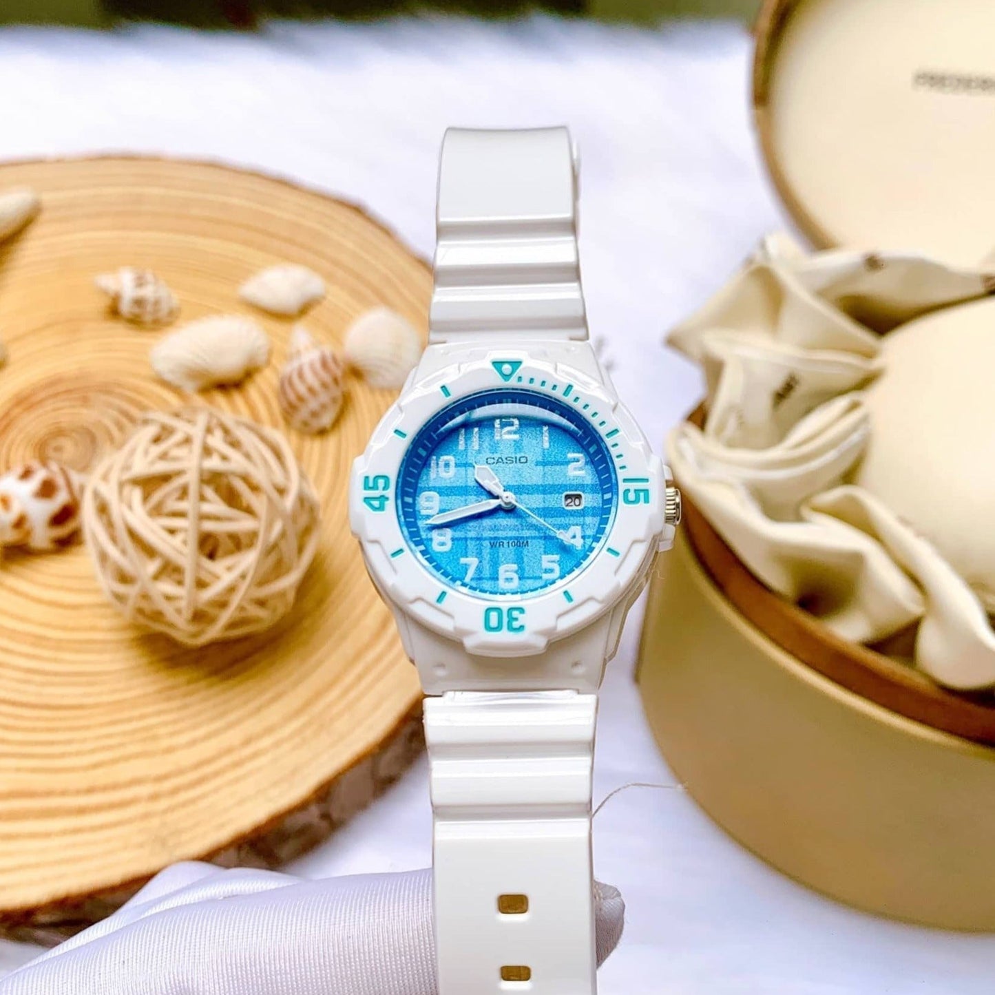 Reloj Casio LRW-200H-2CV Mujer - Análogo - Reloj Reloj Casio original | Compra en Relojchile Chile | Reloj Casio Chile | Reloj Reloj Chile - Reloj hombre chile - Reloj mujer chile - Reloj santiago - Reloj original chile - reloj elegante hombre - reloj casual mujer - reloj resistente al agua - reloj acero inoxidable - reloj deportivo hombre - tienda de relojes online chile