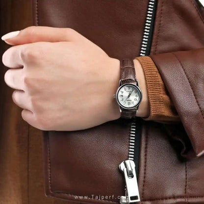Reloj Casio LTP-V002L-7B2 Mujer - Análogo - Reloj Reloj Casio original | Compra en Relojchile Chile | Reloj Casio Chile | Reloj Reloj Chile - Reloj hombre chile - Reloj mujer chile - Reloj santiago - Reloj original chile - reloj elegante hombre - reloj casual mujer - reloj resistente al agua - reloj acero inoxidable - reloj deportivo hombre - tienda de relojes online chile