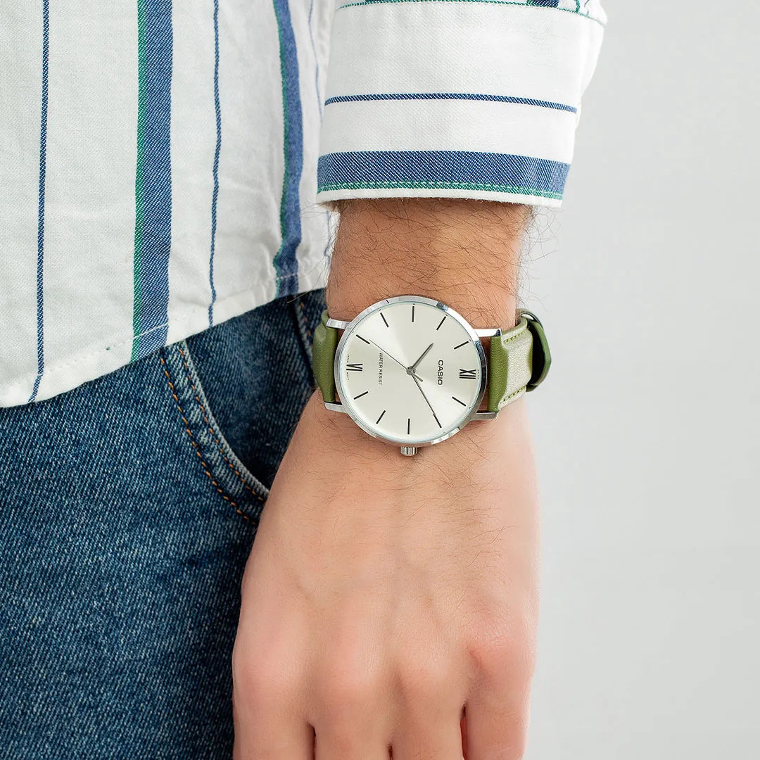 Reloj Casio MTP-VT01L-3B Hombre - Análogo - Reloj Reloj Casio original | Compra en Relojchile Chile | Reloj Casio Chile | Reloj Reloj Chile - Reloj hombre chile - Reloj mujer chile - Reloj santiago - Reloj original chile - reloj elegante hombre - reloj casual mujer - reloj resistente al agua - reloj acero inoxidable - reloj deportivo hombre - tienda de relojes online chile