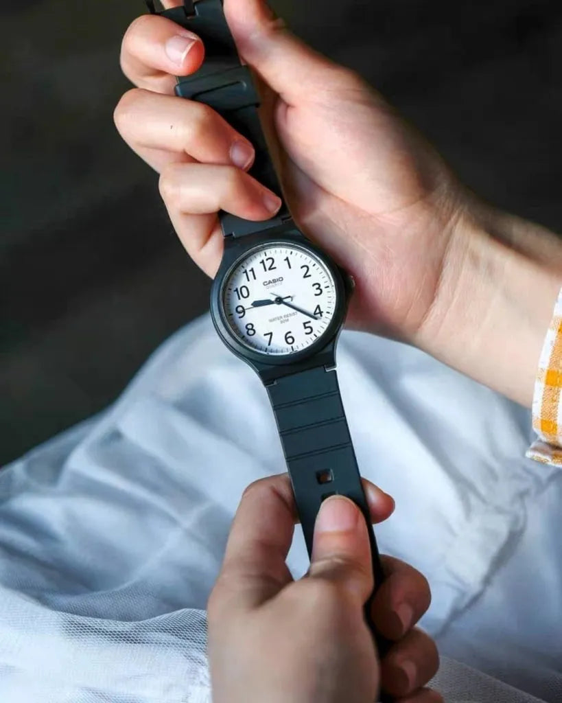 Reloj Casio MW-240-7BV Hombre - Análogo - Relojchile - Default Title - Casio - Reloj