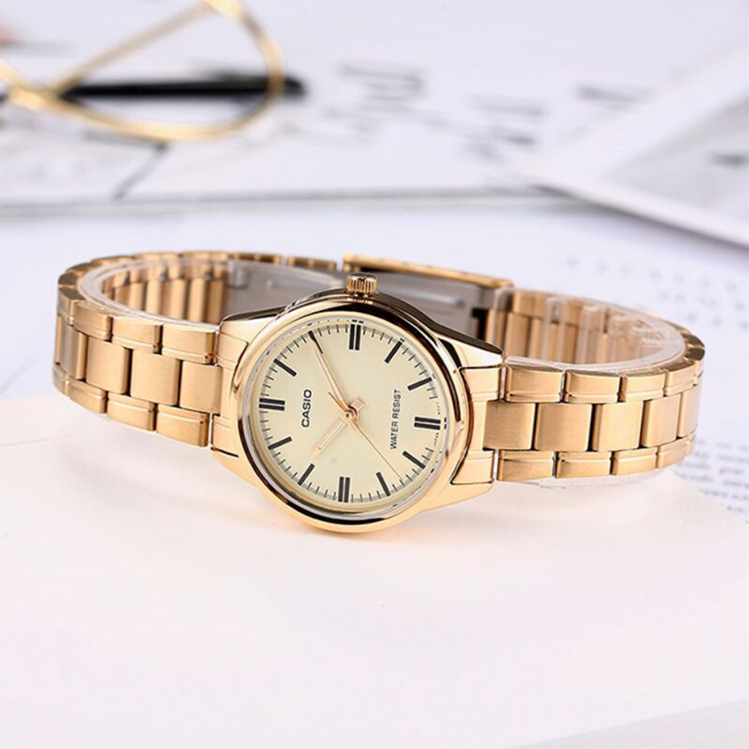 Reloj Casio LTP-V005G-9A Mujer - Análogo - Reloj Reloj Casio original | Compra en Relojchile Chile | Reloj Casio Chile | Reloj Reloj Chile - Reloj hombre chile - Reloj mujer chile - Reloj santiago - Reloj original chile - reloj elegante hombre - reloj casual mujer - reloj resistente al agua - reloj acero inoxidable - reloj deportivo hombre - tienda de relojes online chile