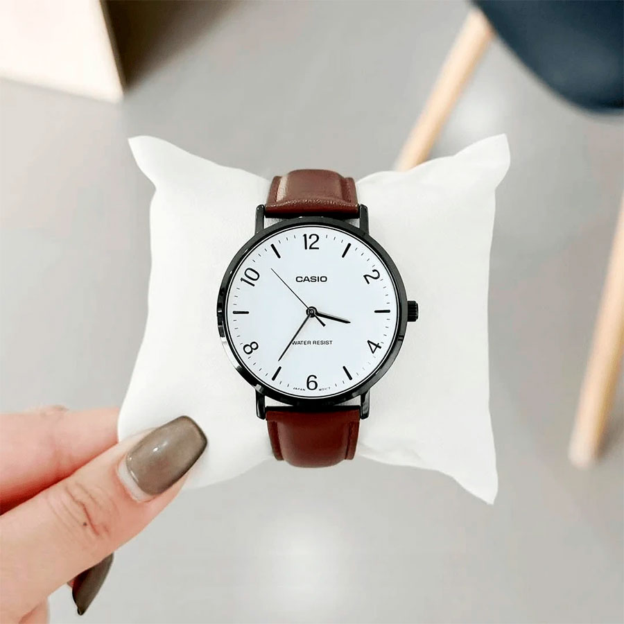 Reloj Casio MTP-VT03BL-7B Hombre - Reloj Reloj Casio original | Compra en Relojchile Chile | Reloj Casio Chile | Reloj Reloj Chile - Reloj hombre chile - Reloj mujer chile - Reloj santiago - Reloj original chile - reloj elegante hombre - reloj casual mujer - reloj resistente al agua - reloj acero inoxidable - reloj deportivo hombre - tienda de relojes online chile