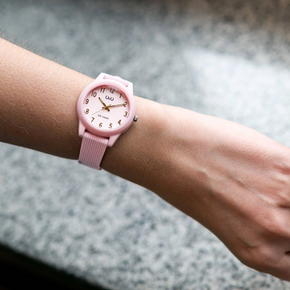 Reloj Q&Q Análogo VS13J005Y Mujer