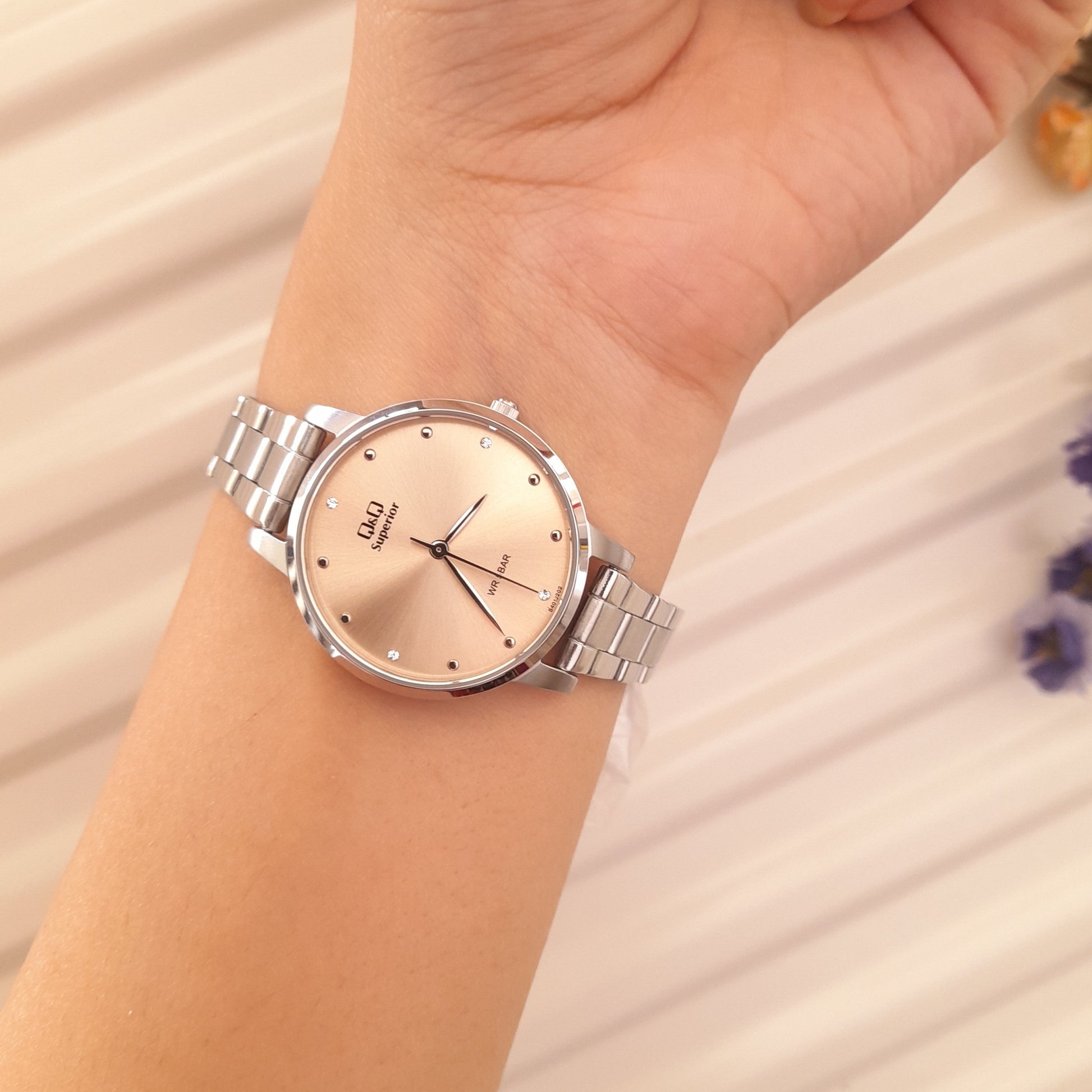 Reloj Q&Q S401J202Y Mujer - Análogo - Reloj Reloj Q&Q original | Compra en Relojchile Chile | Reloj Q&Q Chile | Reloj Reloj Chile - Reloj hombre chile - Reloj mujer chile - Reloj santiago - Reloj original chile - reloj elegante hombre - reloj casual mujer - reloj resistente al agua - reloj acero inoxidable - reloj deportivo hombre - tienda de relojes online chile