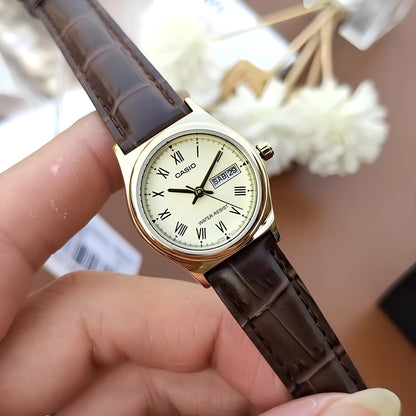 Reloj Casio LTP-V006GL-9B Mujer - Análogo - Reloj Reloj Casio original | Compra en Relojchile Chile | Reloj Casio Chile | Reloj Reloj Chile - Reloj hombre chile - Reloj mujer chile - Reloj santiago - Reloj original chile - reloj elegante hombre - reloj casual mujer - reloj resistente al agua - reloj acero inoxidable - reloj deportivo hombre - tienda de relojes online chile