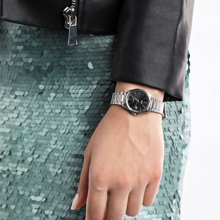 Reloj Casio LTP-1183A-1A Mujer - Análogo - Reloj Reloj Casio original | Compra en Relojchile Chile | Reloj Casio Chile | Reloj Reloj Chile - Reloj hombre chile - Reloj mujer chile - Reloj santiago - Reloj original chile - reloj elegante hombre - reloj casual mujer - reloj resistente al agua - reloj acero inoxidable - reloj deportivo hombre - tienda de relojes online chile