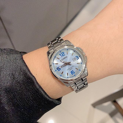 Reloj Casio LTP-1314D-2AV Mujer - Análogo - Reloj Reloj Casio original | Compra en Relojchile Chile | Reloj Casio Chile | Reloj Reloj Chile - Reloj hombre chile - Reloj mujer chile - Reloj santiago - Reloj original chile - reloj elegante hombre - reloj casual mujer - reloj resistente al agua - reloj acero inoxidable - reloj deportivo hombre - tienda de relojes online chile