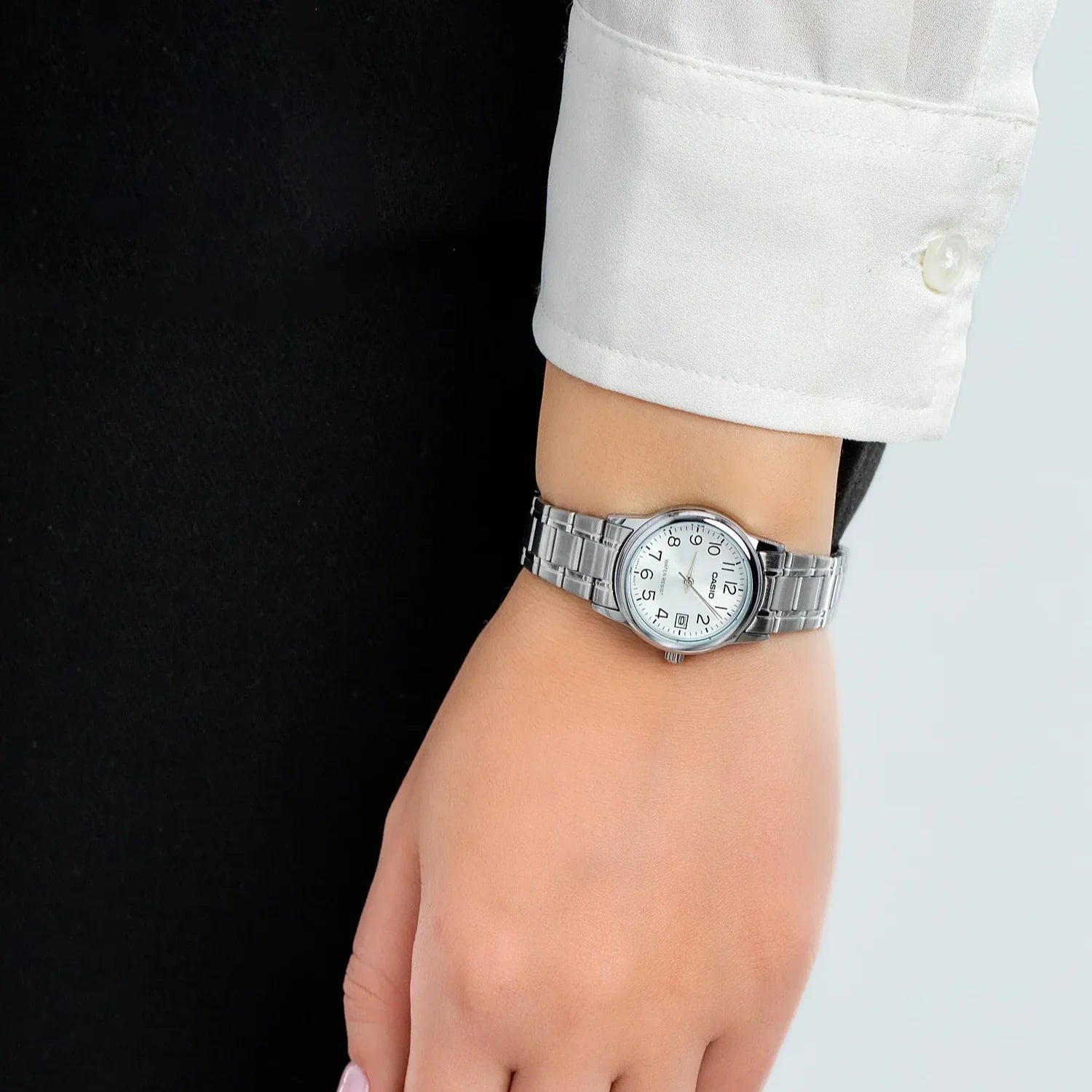 Reloj Casio LTP-V002D-7B Mujer - Análogo - Reloj Reloj Casio original | Compra en Relojchile Chile | Reloj Casio Chile | Reloj Reloj Chile - Reloj hombre chile - Reloj mujer chile - Reloj santiago - Reloj original chile - reloj elegante hombre - reloj casual mujer - reloj resistente al agua - reloj acero inoxidable - reloj deportivo hombre - tienda de relojes online chile